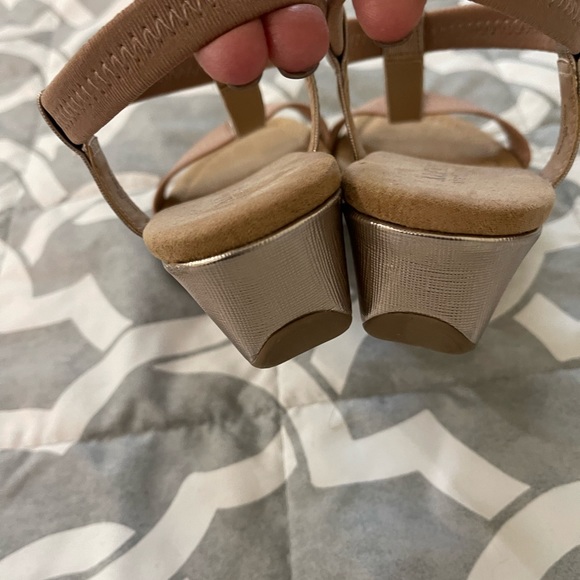 Sandals - Picture 2 of 2